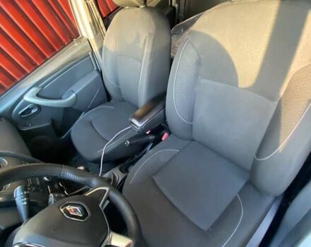 Белый Рено Дастер, объемом двигателя 1.46 л и пробегом 292 тыс. км за 11500 $, фото 14 на Automoto.ua