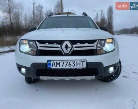 Белый Рено Дастер, объемом двигателя 1.46 л и пробегом 175 тыс. км за 10700 $, фото 2 на Automoto.ua