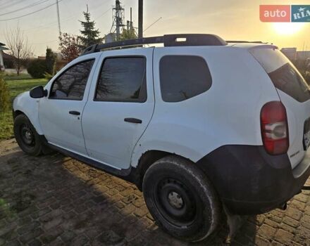 Білий Рено Дастер, об'ємом двигуна 1.46 л та пробігом 306 тис. км за 10000 $, фото 1 на Automoto.ua