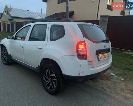 Белый Рено Дастер, объемом двигателя 1.6 л и пробегом 113 тыс. км за 7440 $, фото 4 на Automoto.ua