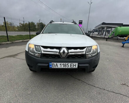 Белый Рено Дастер, объемом двигателя 1.46 л и пробегом 299 тыс. км за 11500 $, фото 19 на Automoto.ua
