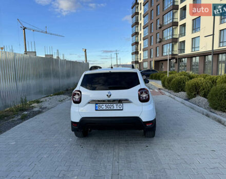 Белый Рено Дастер, объемом двигателя 1.46 л и пробегом 280 тыс. км за 12500 $, фото 4 на Automoto.ua