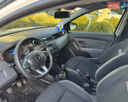 Белый Рено Дастер, объемом двигателя 1.46 л и пробегом 280 тыс. км за 12500 $, фото 8 на Automoto.ua