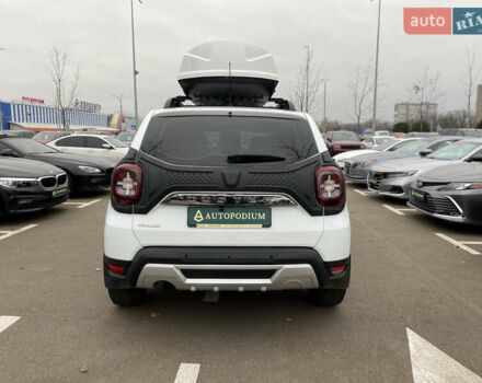 Білий Рено Дастер, об'ємом двигуна 1.5 л та пробігом 70 тис. км за 16200 $, фото 12 на Automoto.ua