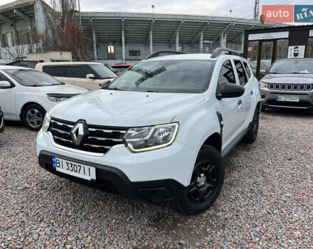 Белый Рено Дастер, объемом двигателя 1.6 л и пробегом 147 тыс. км за 13950 $, фото 3 на Automoto.ua