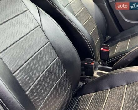 Білий Рено Дастер, об'ємом двигуна 1.46 л та пробігом 152 тис. км за 13650 $, фото 52 на Automoto.ua