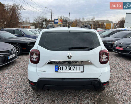 Белый Рено Дастер, объемом двигателя 1.6 л и пробегом 147 тыс. км за 13950 $, фото 6 на Automoto.ua