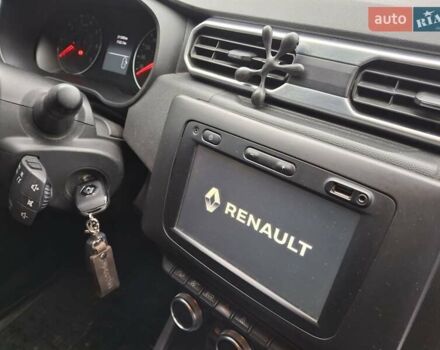 Білий Рено Дастер, об'ємом двигуна 1.46 л та пробігом 211 тис. км за 16500 $, фото 20 на Automoto.ua