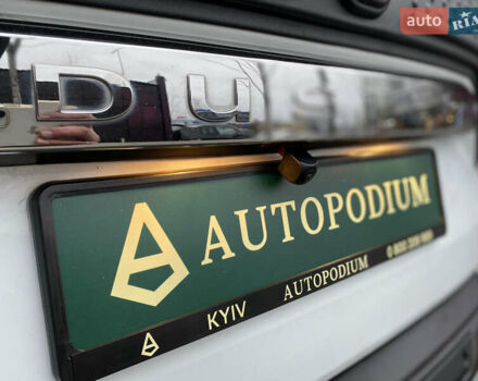 Білий Рено Дастер, об'ємом двигуна 1.46 л та пробігом 71 тис. км за 14700 $, фото 7 на Automoto.ua