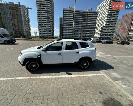 Белый Рено Дастер, объемом двигателя 1.46 л и пробегом 105 тыс. км за 14200 $, фото 6 на Automoto.ua