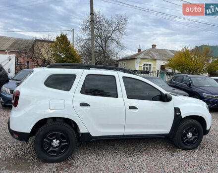 Белый Рено Дастер, объемом двигателя 1.6 л и пробегом 147 тыс. км за 13950 $, фото 8 на Automoto.ua