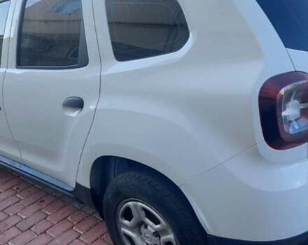 Белый Рено Дастер, объемом двигателя 1.6 л и пробегом 50 тыс. км за 16200 $, фото 6 на Automoto.ua