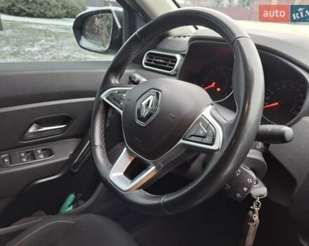Білий Рено Дастер, об'ємом двигуна 1.46 л та пробігом 211 тис. км за 16500 $, фото 22 на Automoto.ua
