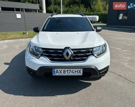 Белый Рено Дастер, объемом двигателя 1.5 л и пробегом 118 тыс. км за 15700 $, фото 5 на Automoto.ua