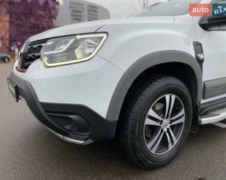 Білий Рено Дастер, об'ємом двигуна 1.46 л та пробігом 71 тис. км за 14700 $, фото 12 на Automoto.ua