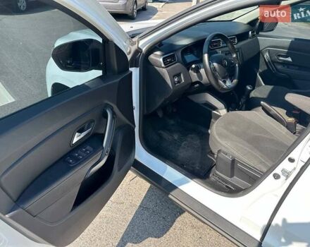 Белый Рено Дастер, объемом двигателя 1.5 л и пробегом 118 тыс. км за 15700 $, фото 20 на Automoto.ua