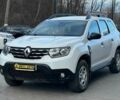 Белый Рено Дастер, объемом двигателя 1.6 л и пробегом 93 тыс. км за 12800 $, фото 2 на Automoto.ua