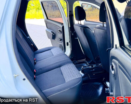 Белый Рено Дастер, объемом двигателя 1.5 л и пробегом 67 тыс. км за 14800 $, фото 10 на Automoto.ua