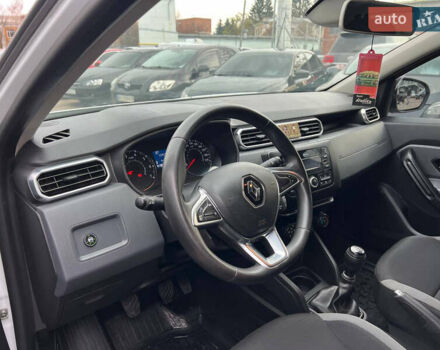 Белый Рено Дастер, объемом двигателя 1.6 л и пробегом 147 тыс. км за 13950 $, фото 17 на Automoto.ua