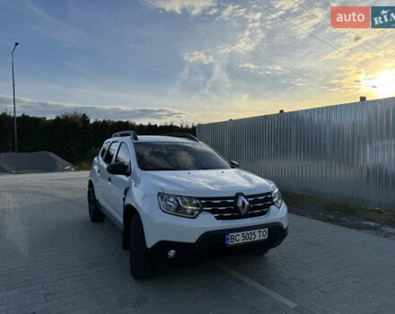 Белый Рено Дастер, объемом двигателя 1.46 л и пробегом 280 тыс. км за 12500 $, фото 7 на Automoto.ua