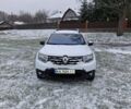 Белый Рено Дастер, объемом двигателя 1.5 л и пробегом 211 тыс. км за 16500 $, фото 8 на Automoto.ua