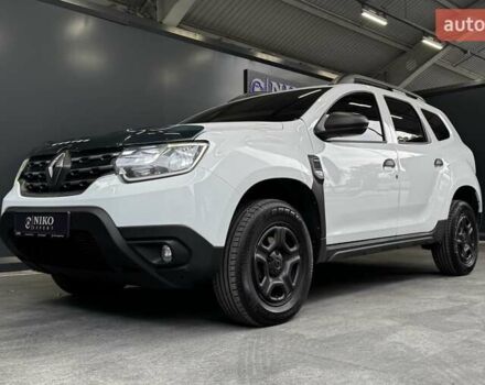Білий Рено Дастер, об'ємом двигуна 1.6 л та пробігом 231 тис. км за 12500 $, фото 1 на Automoto.ua