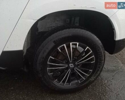 Белый Рено Дастер, объемом двигателя 1.46 л и пробегом 135 тыс. км за 13700 $, фото 3 на Automoto.ua