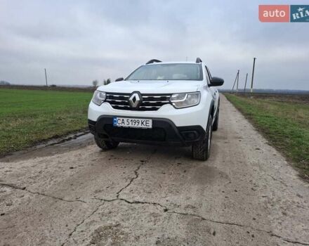 Белый Рено Дастер, объемом двигателя 1.5 л и пробегом 215 тыс. км за 14500 $, фото 1 на Automoto.ua