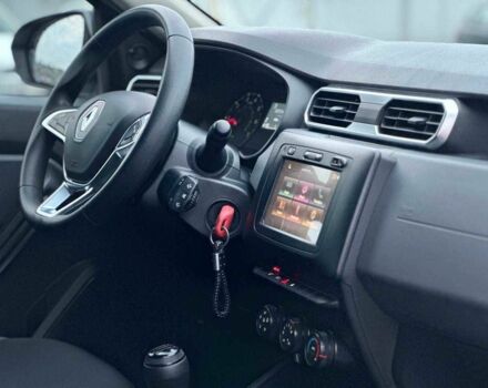 Білий Рено Дастер, об'ємом двигуна 1.6 л та пробігом 97 тис. км за 12790 $, фото 10 на Automoto.ua