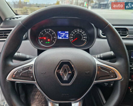 Белый Рено Дастер, объемом двигателя 1.5 л и пробегом 87 тыс. км за 15500 $, фото 12 на Automoto.ua