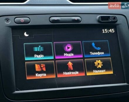 Білий Рено Дастер, об'ємом двигуна 1.6 л та пробігом 97 тис. км за 12790 $, фото 25 на Automoto.ua