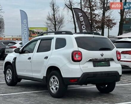 Білий Рено Дастер, об'ємом двигуна 1.6 л та пробігом 97 тис. км за 12790 $, фото 4 на Automoto.ua