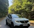 Белый Рено Дастер, объемом двигателя 1.6 л и пробегом 138 тыс. км за 12000 $, фото 1 на Automoto.ua