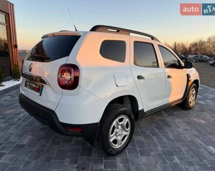 Белый Рено Дастер, объемом двигателя 1.5 л и пробегом 228 тыс. км за 14199 $, фото 7 на Automoto.ua