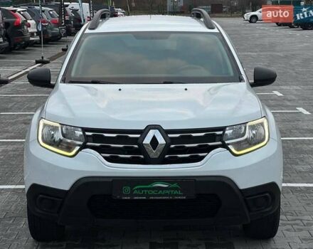 Білий Рено Дастер, об'ємом двигуна 1.6 л та пробігом 97 тис. км за 12790 $, фото 15 на Automoto.ua
