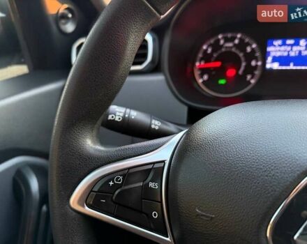 Белый Рено Дастер, объемом двигателя 1.5 л и пробегом 228 тыс. км за 14199 $, фото 11 на Automoto.ua