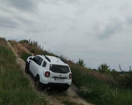 Белый Рено Дастер, объемом двигателя 1.46 л и пробегом 135 тыс. км за 13700 $, фото 13 на Automoto.ua