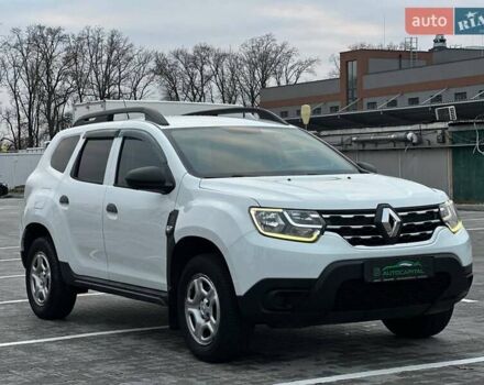 Білий Рено Дастер, об'ємом двигуна 1.6 л та пробігом 97 тис. км за 12790 $, фото 3 на Automoto.ua