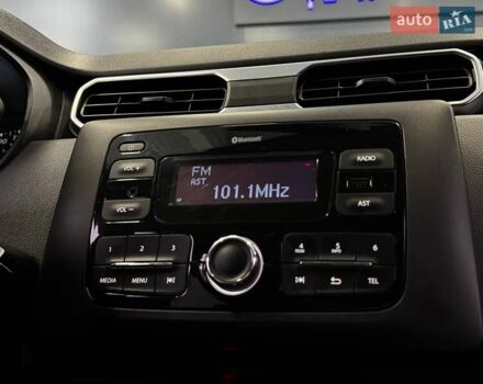 Білий Рено Дастер, об'ємом двигуна 1.6 л та пробігом 231 тис. км за 12500 $, фото 32 на Automoto.ua