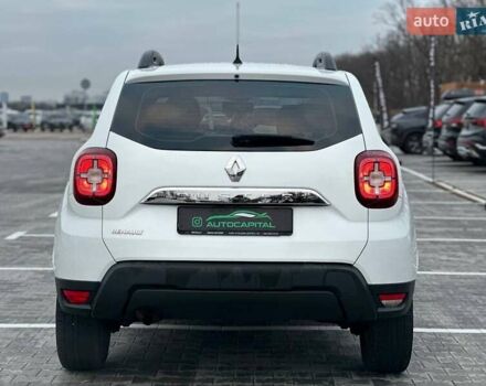 Білий Рено Дастер, об'ємом двигуна 1.6 л та пробігом 97 тис. км за 12790 $, фото 5 на Automoto.ua