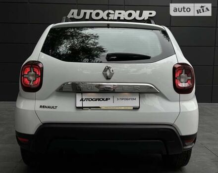 Білий Рено Дастер, об'ємом двигуна 1.6 л та пробігом 109 тис. км за 10100 $, фото 4 на Automoto.ua