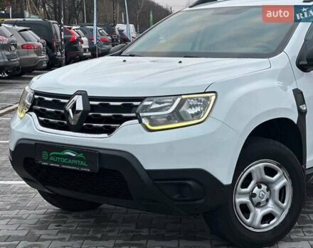 Білий Рено Дастер, об'ємом двигуна 1.6 л та пробігом 97 тис. км за 12790 $, фото 1 на Automoto.ua