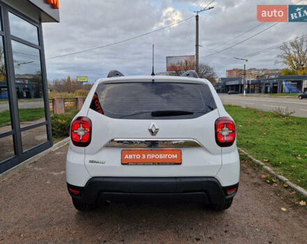 Белый Рено Дастер, объемом двигателя 1.5 л и пробегом 87 тыс. км за 15500 $, фото 4 на Automoto.ua