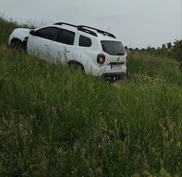 Белый Рено Дастер, объемом двигателя 1.46 л и пробегом 135 тыс. км за 13700 $, фото 18 на Automoto.ua