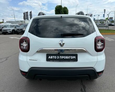 Білий Рено Дастер, об'ємом двигуна 1.6 л та пробігом 102 тис. км за 14900 $, фото 5 на Automoto.ua