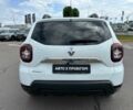 Білий Рено Дастер, об'ємом двигуна 1.6 л та пробігом 102 тис. км за 14900 $, фото 5 на Automoto.ua