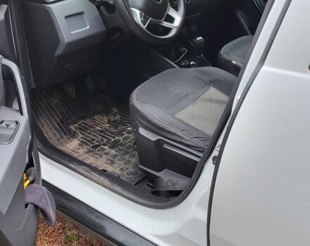 Белый Рено Дастер, объемом двигателя 0 л и пробегом 112 тыс. км за 322 $, фото 5 на Automoto.ua