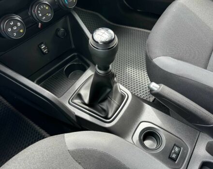 Білий Рено Дастер, об'ємом двигуна 1.6 л та пробігом 102 тис. км за 14900 $, фото 12 на Automoto.ua