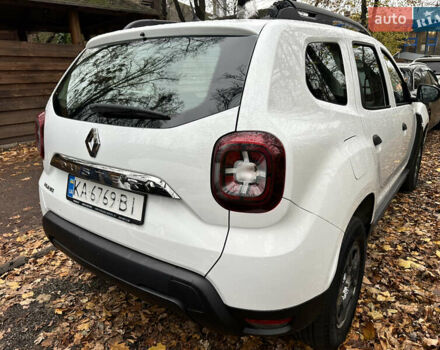 Белый Рено Дастер, объемом двигателя 1.5 л и пробегом 223 тыс. км за 14300 $, фото 2 на Automoto.ua