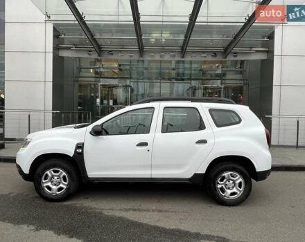 Белый Рено Дастер, объемом двигателя 1.5 л и пробегом 135 тыс. км за 15939 $, фото 8 на Automoto.ua